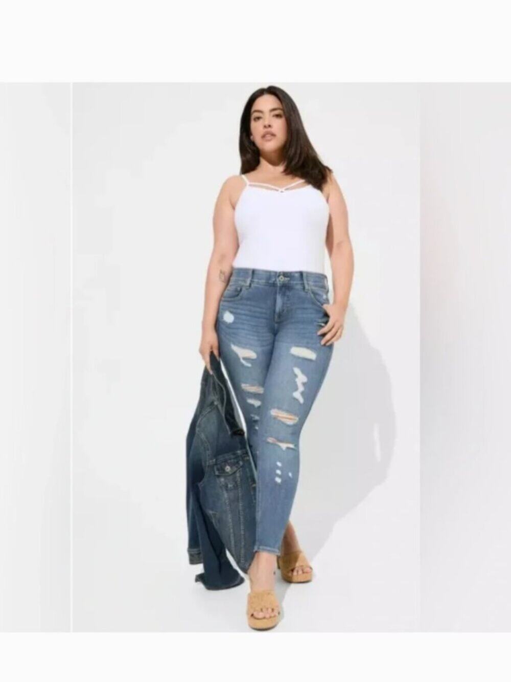 TORRID Bombshell Distressed Skinny Premium Stretch High Rise Jeans Size 16R NWOT